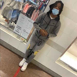 Meet your Posher, Cam